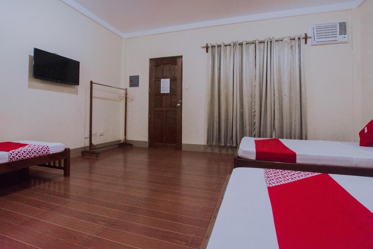 Roccksar Pension Puerto Princesa Exterior photo